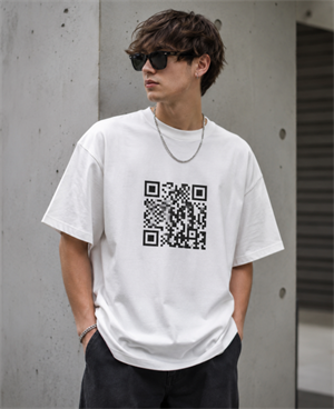 qr-kode p&aring; skjorten